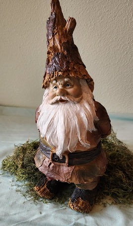 Forest Camo Gnome 13" Tall   WB9902 - Special Purchase Gnomes