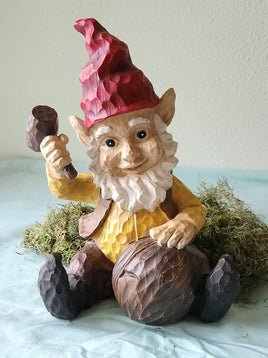 Nut Cracking Gnome   WB9903 - Special Purchase Gnomes